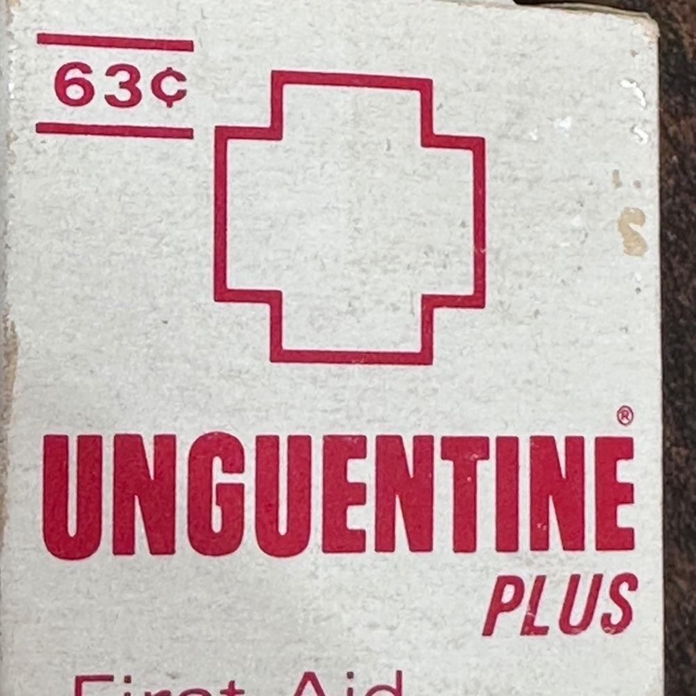 Vintage 1960's Unguentine Plus First Aid Burn Cream 0.5oz White Red Box Vietnam